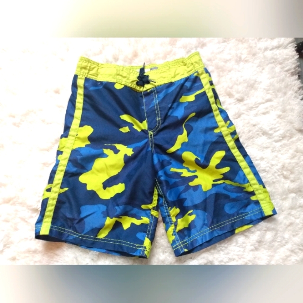 EUC Old Navy boys medium 8 yellow and blue camo swim trunks